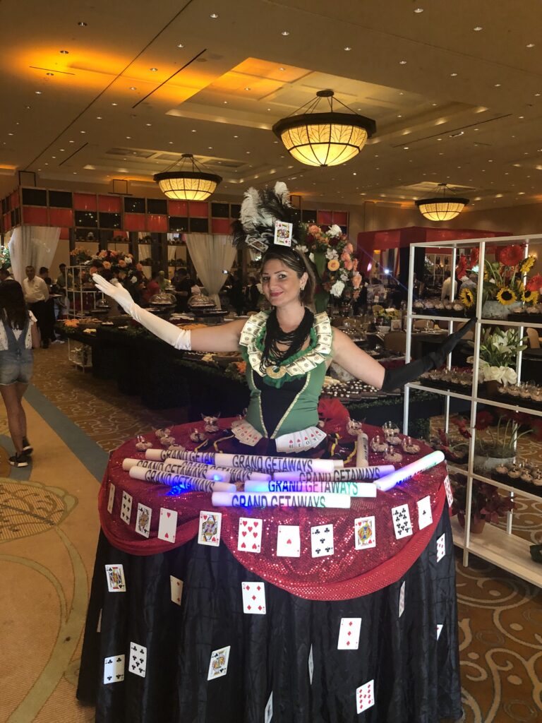 casino strolling table
