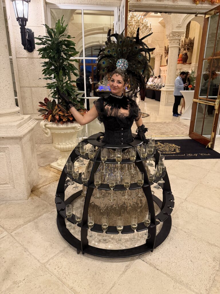 champagne lady dress